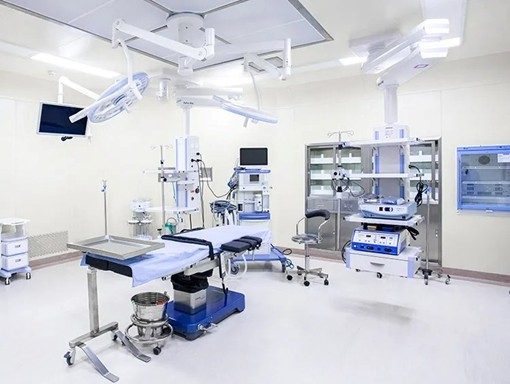 鼻塞難受去睇醫生，醫生竟然話我「鼻樑歪咗」？